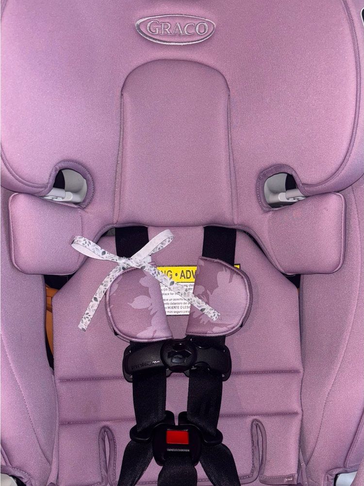 The same Graco car seat after cleaning
